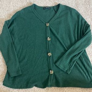 Hunter green long sleeve tee